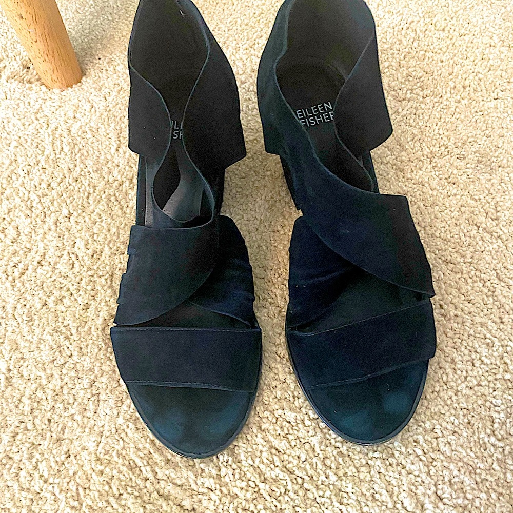 Slightly Used. Very Good Condition - image 4